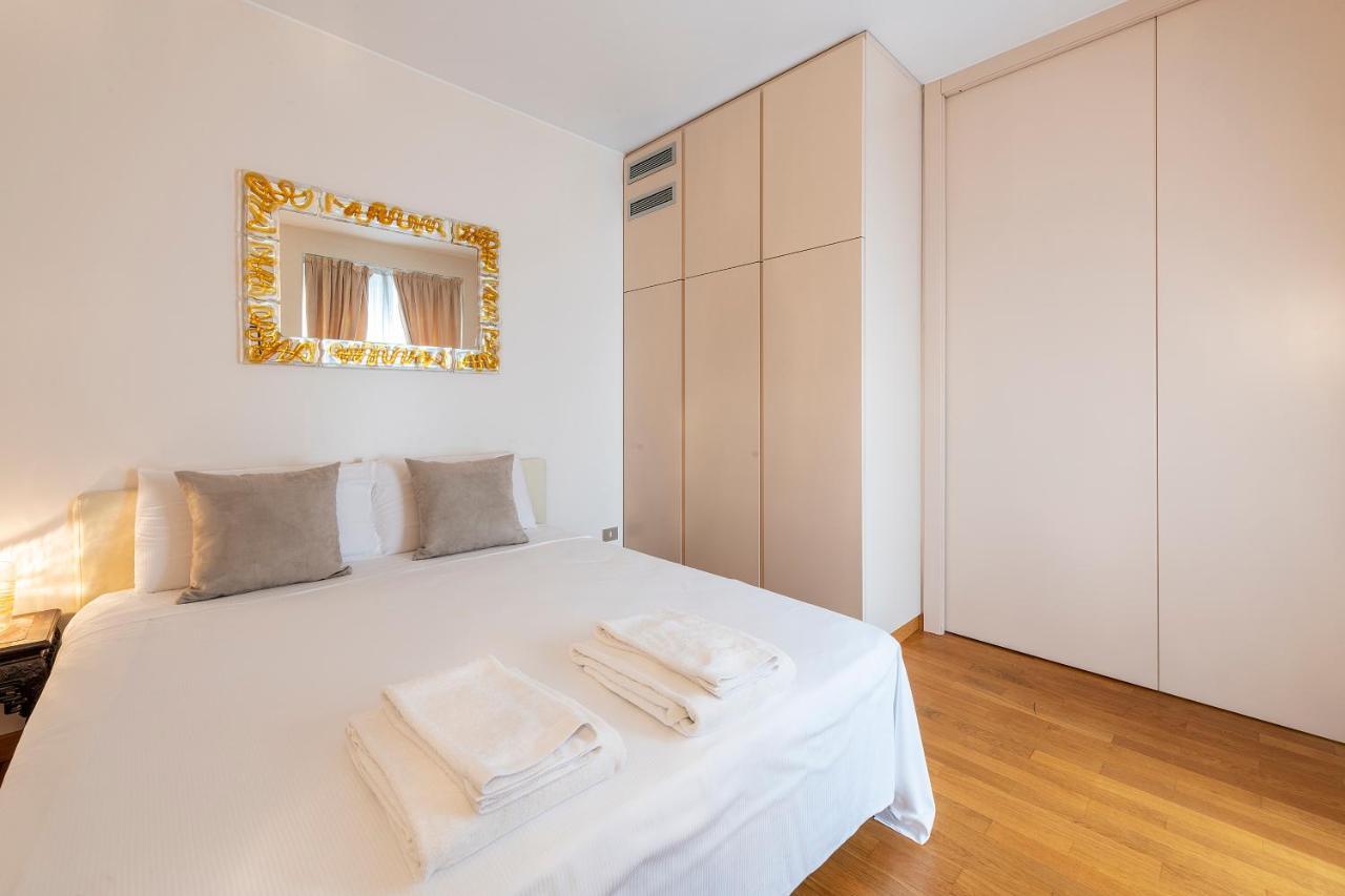 Milan Royal Suites - Centro Duomo Exteriér fotografie