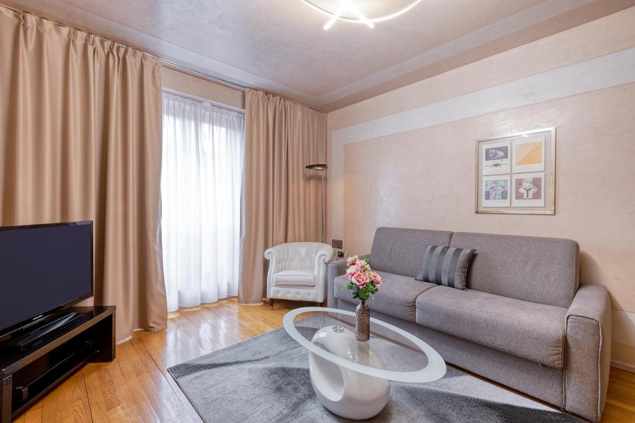 Milan Royal Suites - Centro Duomo Exteriér fotografie